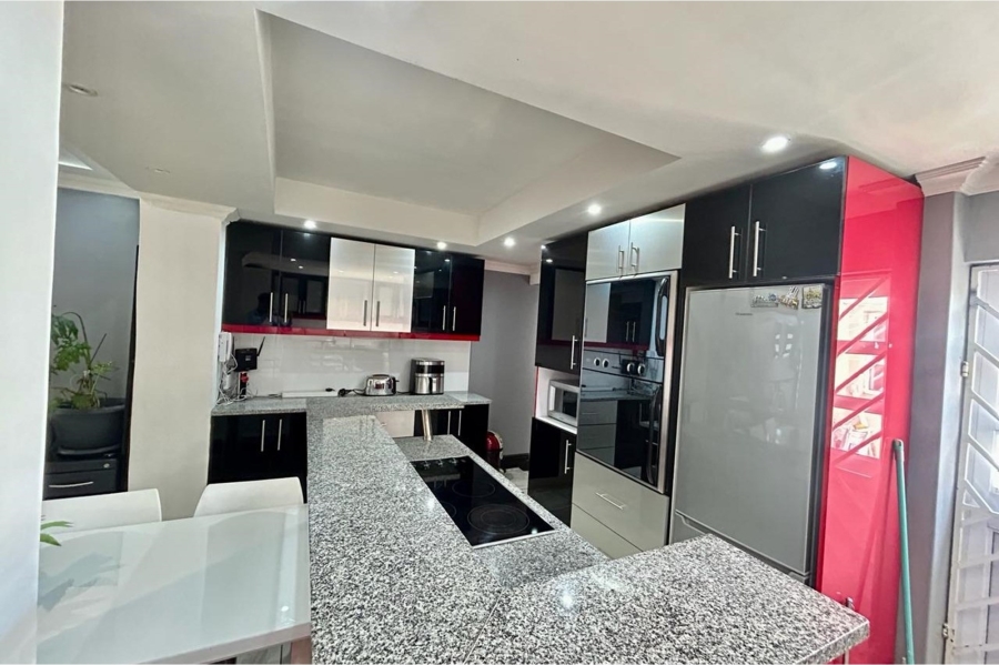 3 Bedroom Property for Sale in Salt River Western Cape